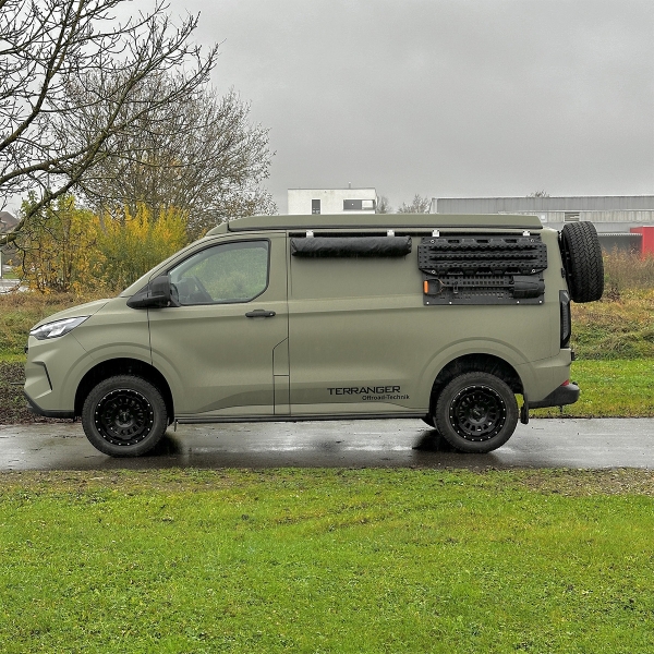 Ford Tourneo Custom AT1-18-BLK-TRA8